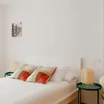 Puerto Deportivo Cimadevilla Daire *