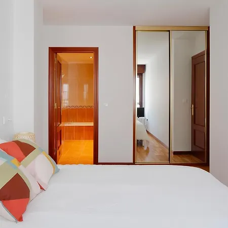 Puerto Deportivo Cimadevilla Gijon