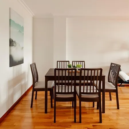 Puerto Deportivo Cimadevilla Appartamento