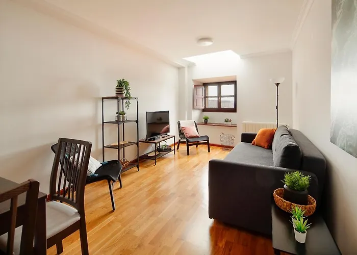 Puerto Deportivo Cimadevilla *